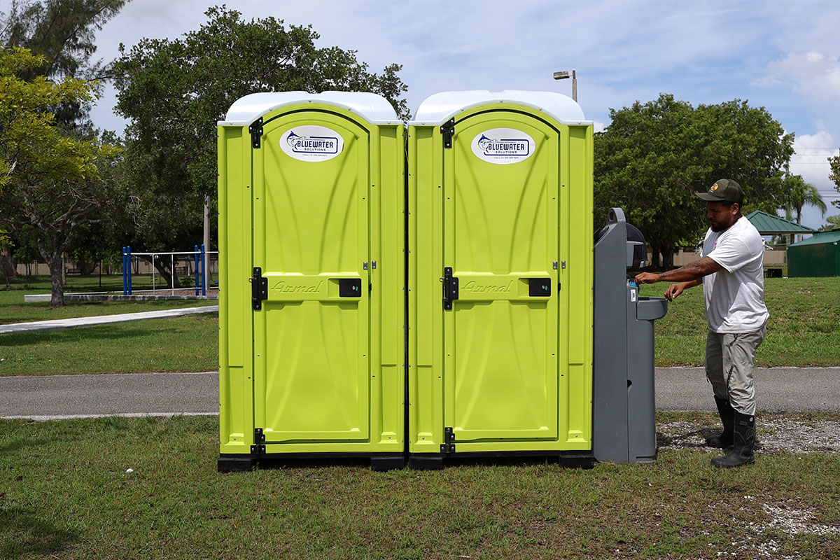 bluewater_solutions-porta-potty-rentals